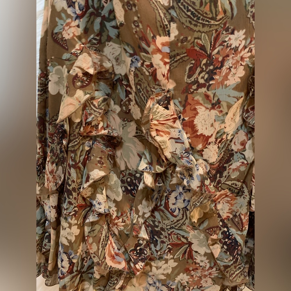Nygard Petite Maxi Length Skirt Floral Print with Ruffles Size 4 - Picture 2 of 5